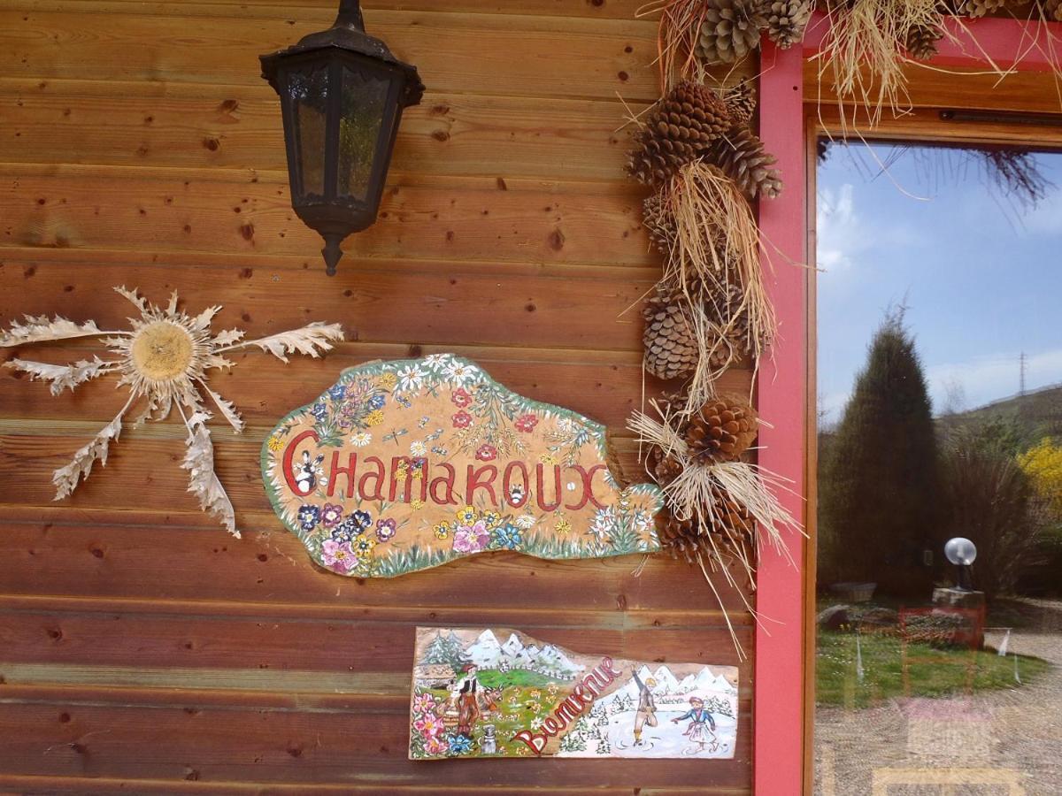 Les Chalets De La Vigne Grande Saint-Floret Exterior photo